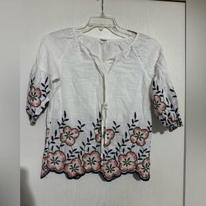 Anthropologie Kindred Floral embroidered Boho Top